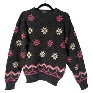 Woolrich Vintage Wool Mohair Snowflake Sweater Pink Gray Size M Outdoor Cozy